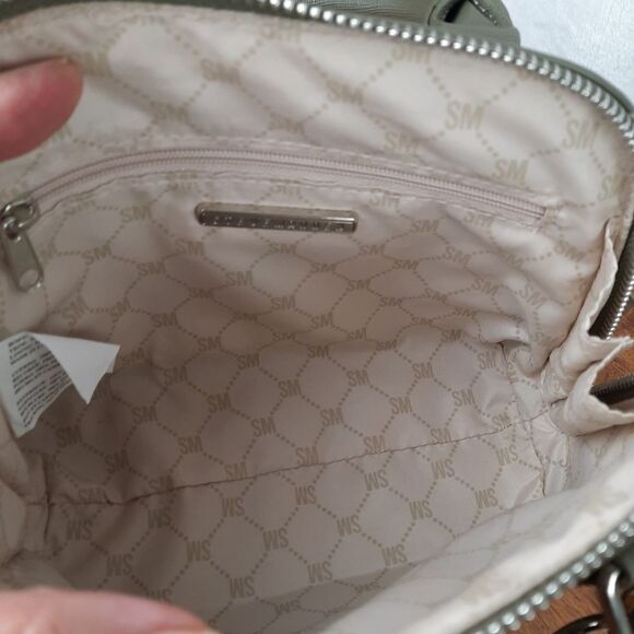 Steve Madden Green Satchel with Structured Shape and Chain Detail - Picture 13 of 16